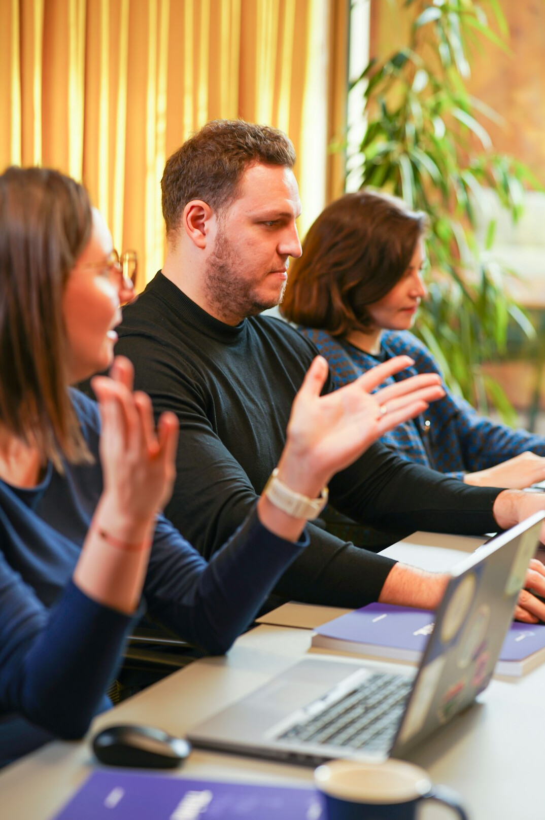 online digital course students